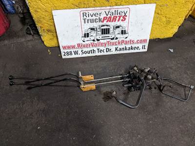 Good, Used TrAnsmission Control VAlve Off Of A  Komatsu Forklift. (Good