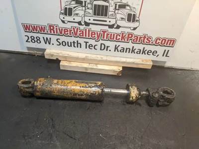 Good Used Cylinder For A Forklift. The Cylinder hAs Been visuAlly Inspected And