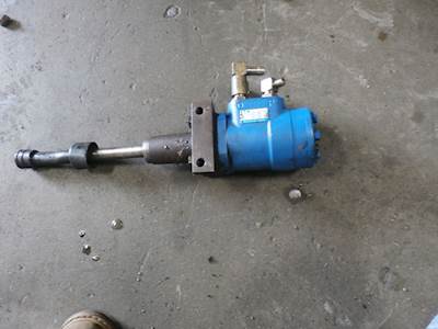 Good Used Powersteering Control VAlve, Removed From A TCM Model FCG15F9 Forklift