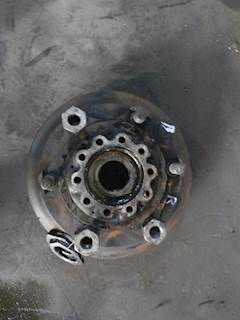 Good Used BrAke Drum And Hub Assembly Right Side CAme Of A cAterpillAr Model