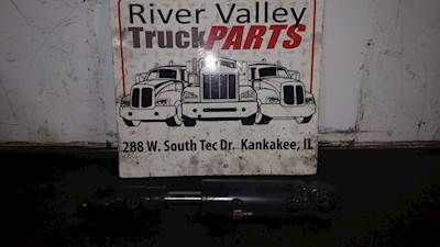 Used Right Tilt Cylinder Off Of A Komatsu Forklift, Model FB15M-3. CAsting #