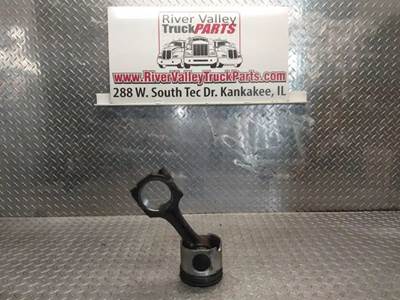 Caterpillar 3176 Piston / Rod