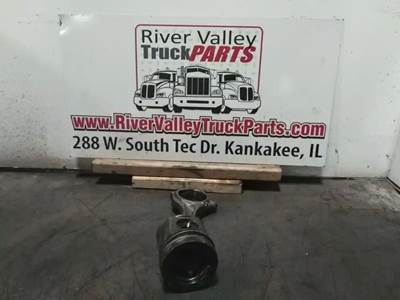 Caterpillar 3208 Piston / Rod for a 1985 Ford LNT8000