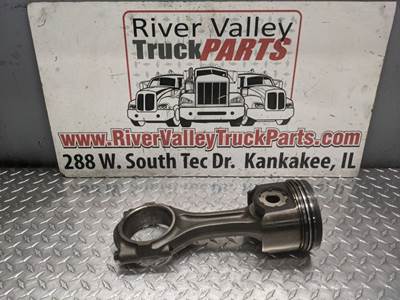 Caterpillar C13 Piston / Rod for a 2007 Peterbilt 379