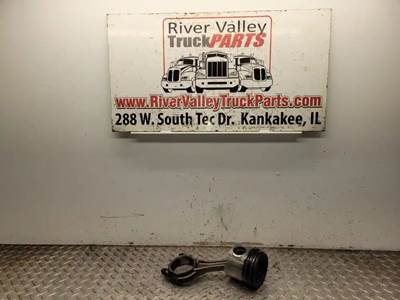 Cummins ISB Piston / Rod for a 2010 Freightliner B2