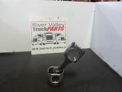 Cummins ISM Piston / Rod