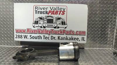 Cummins N14 Piston / Rod for a 2000 International 9400I