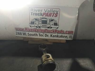 Cummins QSC 8.3 Piston / Rod