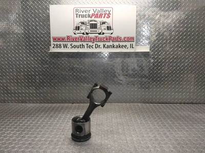 Cummins QSC 8.3 Piston / Rod