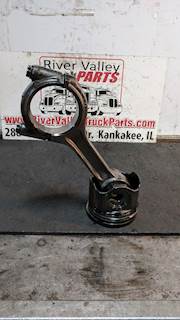 Detroit DD15 Piston / Rod for a 2012 Freightliner Cascadia 125
