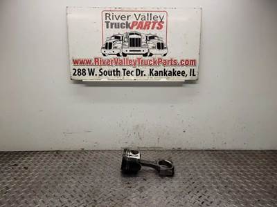 Hino J05D Piston / Rod for a 2005 Hino 165