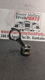 International 6.0 Piston / Rod