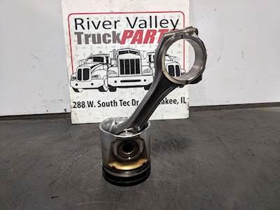 International DT466 Piston / Rod for a 1997 International 3800