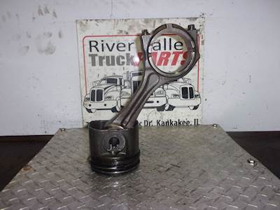 International MaxxForce 13 Piston / Rod
