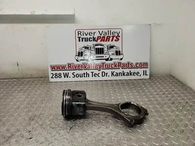 International MaxxForce 13 Piston / Rod