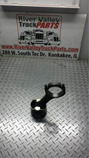 International MaxxForce 7 Piston / Rod