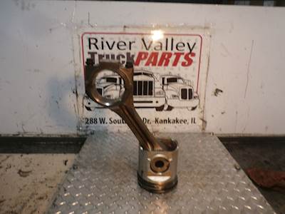 Mack E7 Piston / Rod for a 2003 Mack LE613
