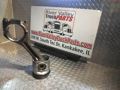 Mack E7 Piston / Rod for a 2007 Mack LE613