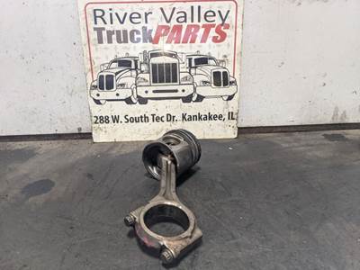 Mercedes-Benz MBE 900 Piston / Rod for a 2007 Freightliner B2