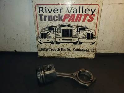 Mercedes-Benz MBE 900 Piston / Rod for a 2006 Freightliner M2 106