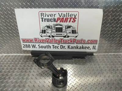 Mitsubishi FE Piston / Rod for a 2007 Mitsubishi FE-84D