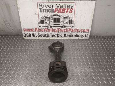 Volvo VED12 Piston / Rod for a 1995 White WG