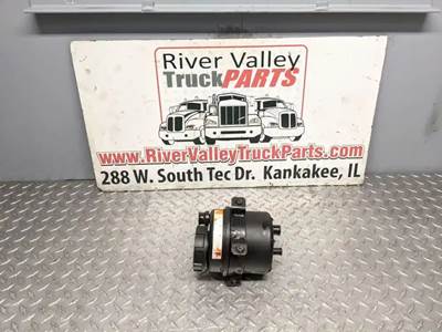 Good, Used PlAstic Power Steering Reservoir From A Volvo D13 Engine. The cAsting