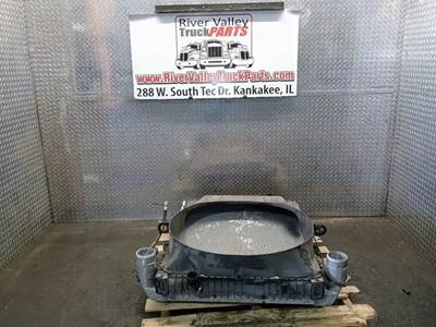 Mack Vision CX613 Radiator for a 2001 Mack CX613 Vision