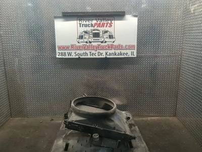 Mitsubishi FEC72S Radiator