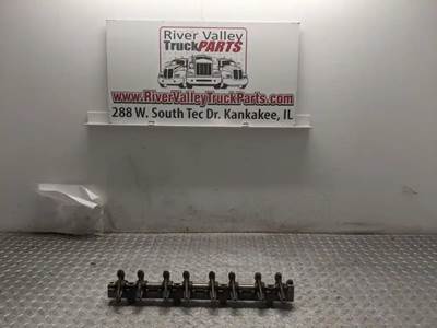Caterpillar 3208 Rocker Arm for a 1985 Ford LN7000