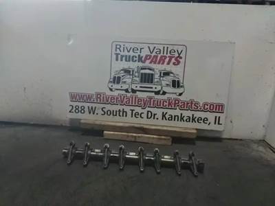 Caterpillar 3208 Rocker Arm for a 1985 Ford LNT8000