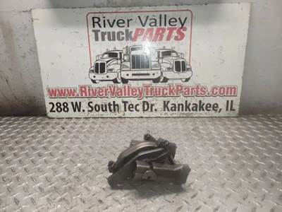 Caterpillar C12 Rocker Arm for a 2000 Freightliner FLD120
