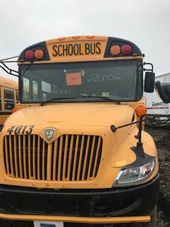 International CE Salvage Truck