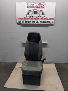 Peterbilt 579 Seat