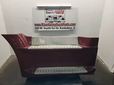 Freightliner Cascadia 125 Left Fairing