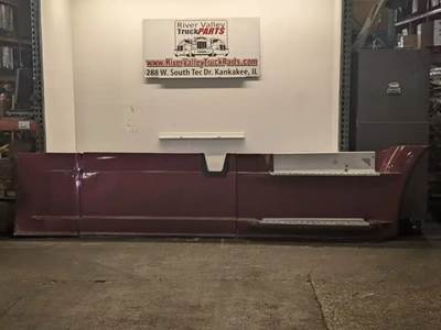 Freightliner Cascadia 125 Right Fairing