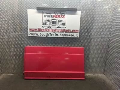 Freightliner Cascadia 125 Left Fairing