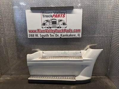 Freightliner Cascadia 125 Right Fairing