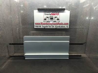 Freightliner Cascadia 125 Left Fairing