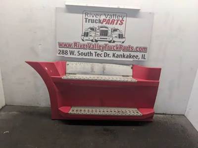 Freightliner Cascadia 126 Left Fairing