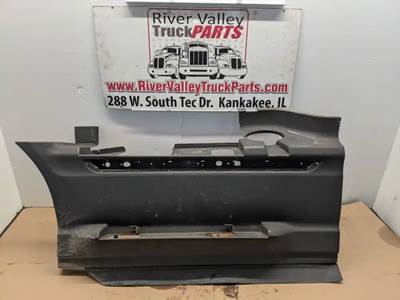 International ProStar Left Fairing