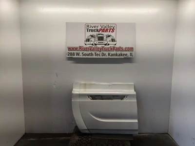 International ProStar Right Fairing