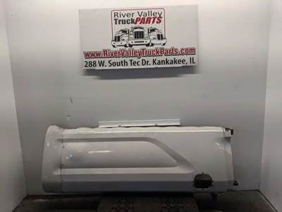 Peterbilt 579 Left Fairing