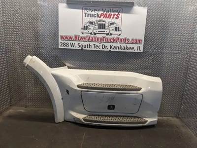 Peterbilt 579 Left Fairing