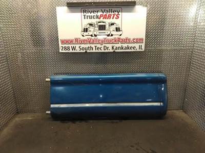 Peterbilt 587 Right Fairing