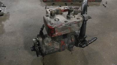 Cummins ISC 8.3 Steering Pump for a 2008 Sterling M7500 ACTERRA