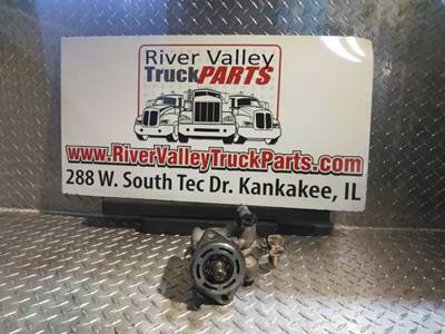 Mack E7 Steering Pump for a 2007 Mack LE613