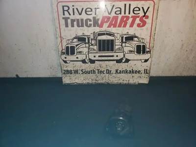 Mercedes-Benz MBE 4000 Steering Pump for a 2007 Freightliner COLUMBIA 120