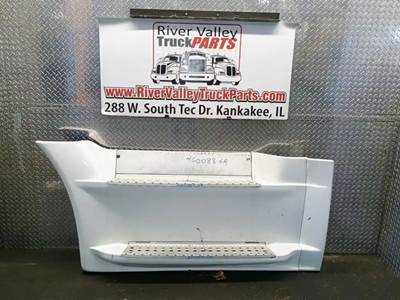 Freightliner Cascadia 125 Left Tank Fairing