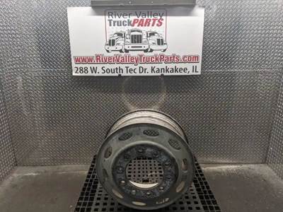 Good Used Alcoa Unimount Rim. The Rim Has Been VIsually Inspected And Is In Good